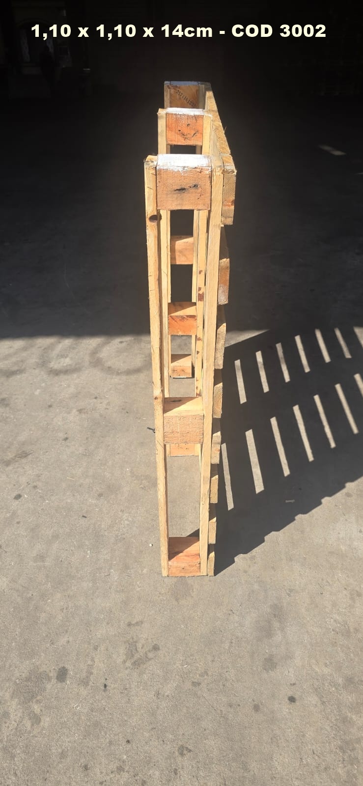 PALLET DESCARTAVEL 1,10 X 1,10 — foto real da R Ximenes em Contagem MG — vista 3