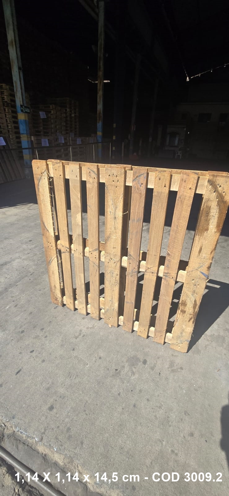 PALLET DESCARTAVEL 1,14 X 1,14 — foto real do catálogo R Ximenes em Contagem MG