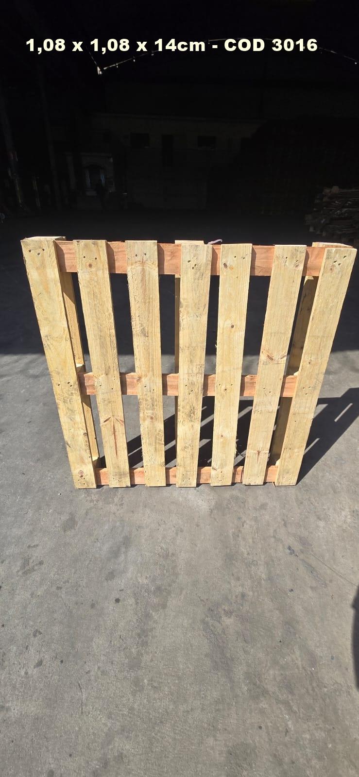 PALLET DESCARTAVEL 1,08 X 1,08 — foto real do catálogo R Ximenes em Contagem MG