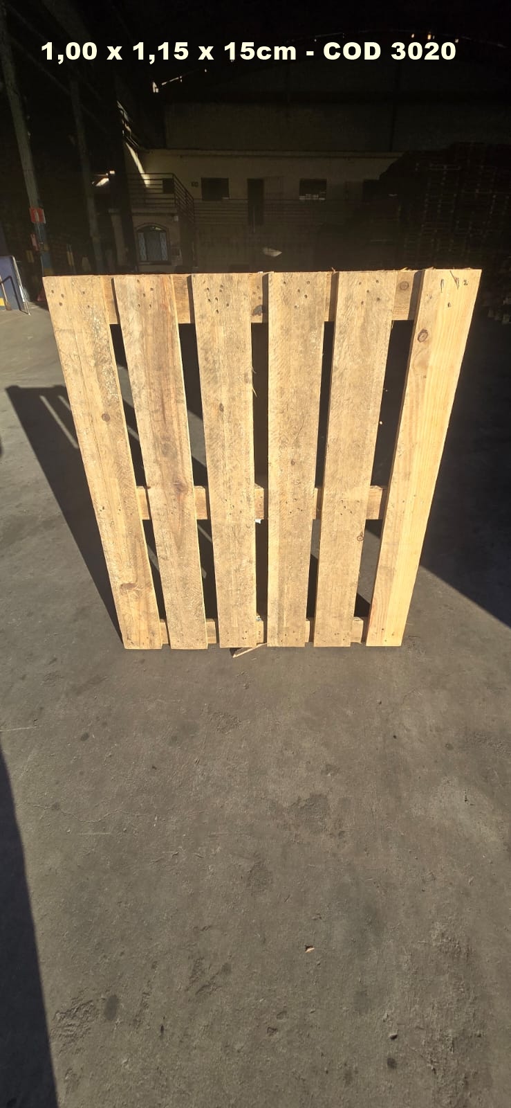 PALLET DESCARTAVEL 1,00 X 1,15 — foto real do catálogo R Ximenes em Contagem MG