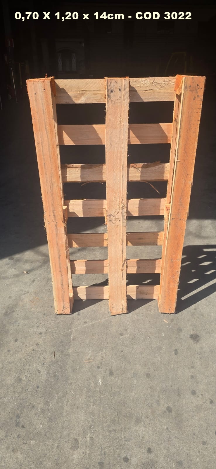PALLET DESCARTAVEL 0,70 X 1,20 — foto real da R Ximenes em Contagem MG — vista 2